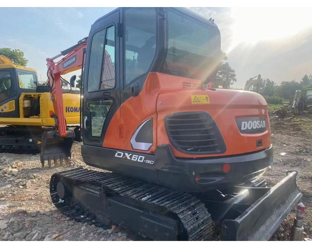 Bager gusjeničar 2021 Doosan DH60-9: slika Bager gusjeničar 2021 Doosan DH60-9