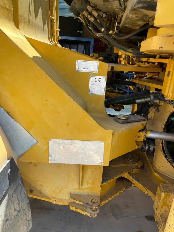 Utovarivač na kotačima CAT 950 G: slika Utovarivač na kotačima CAT 950 G