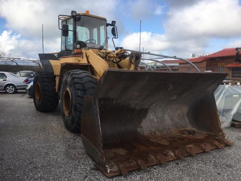 CAT 960 F - Utovarivač na kotačima: slika CAT 960 F - Utovarivač na kotačima CAT 960 F - Utovarivač na kotačima: slika CAT 960 F - Utovarivač na kotačima