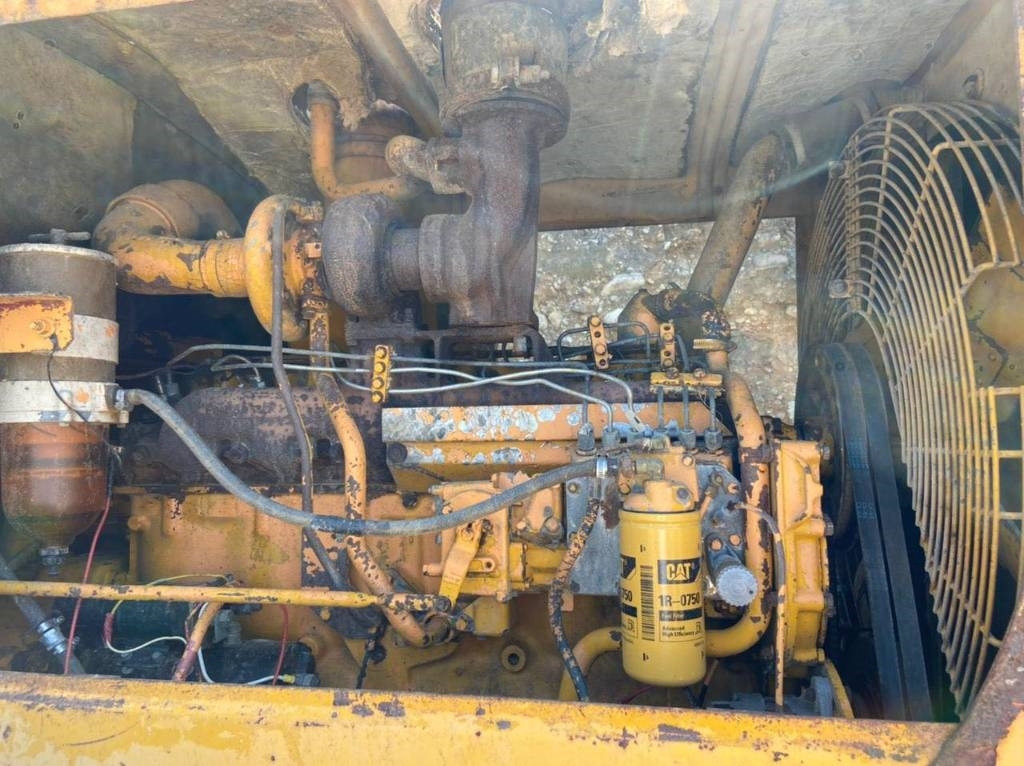 Utovarivač na kotačima CAT 966 C: slika Utovarivač na kotačima CAT 966 C