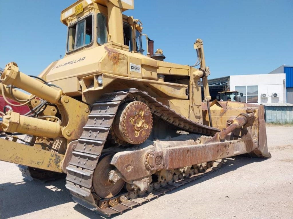 CAT D 9 L - Buldožer: slika CAT D 9 L - Buldožer CAT D 9 L - Buldožer: slika CAT D 9 L - Buldožer