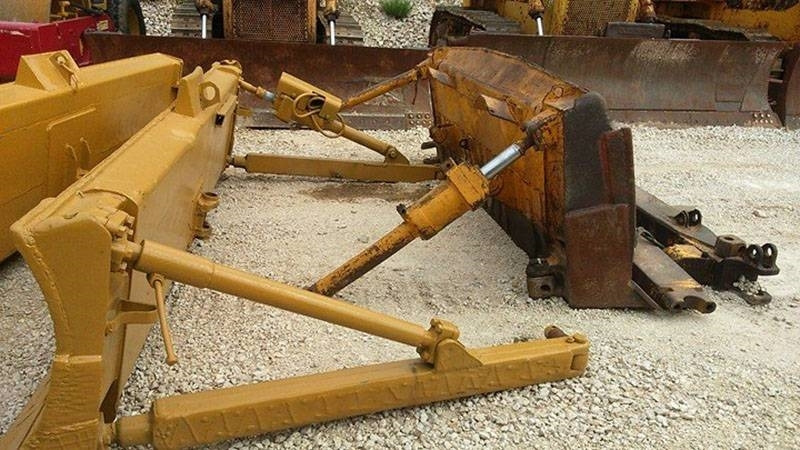 CAT D7E, D7F, D7G - Nož za Građevinski strojevi: slika CAT D7E, D7F, D7G - Nož za Građevinski strojevi CAT D7E, D7F, D7G - Nož za Građevinski strojevi: slika CAT D7E, D7F, D7G - Nož za Građevinski strojevi