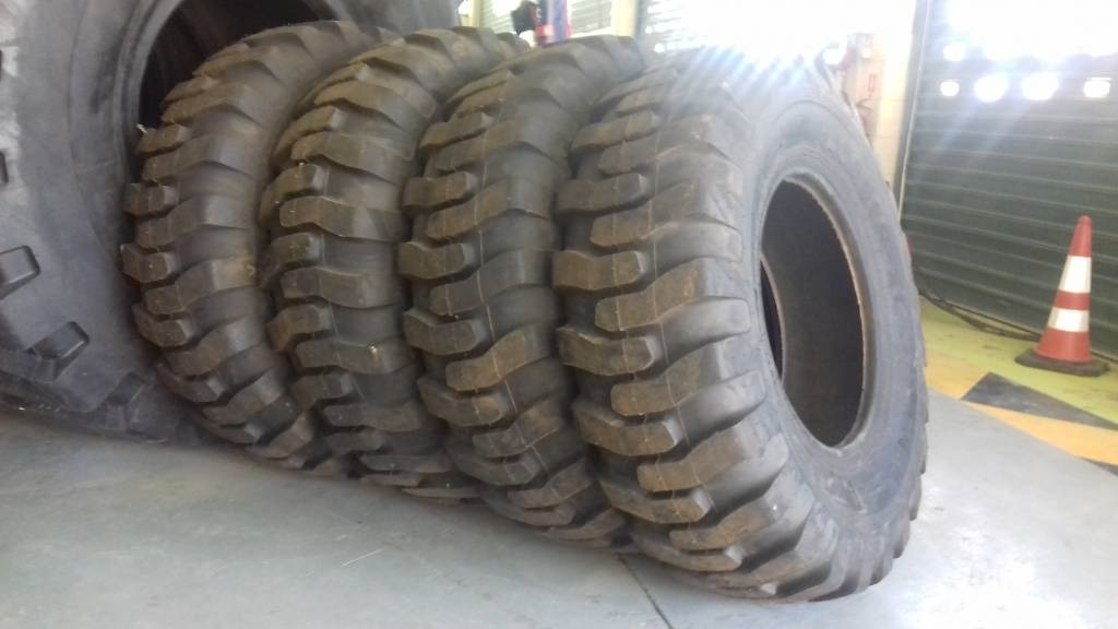 Goodyear 3565R33 L5 - Guma za Građevinski strojevi: slika Goodyear 3565R33 L5 - Guma za Građevinski strojevi Goodyear 3565R33 L5 - Guma za Građevinski strojevi: slika Goodyear 3565R33 L5 - Guma za Građevinski strojevi