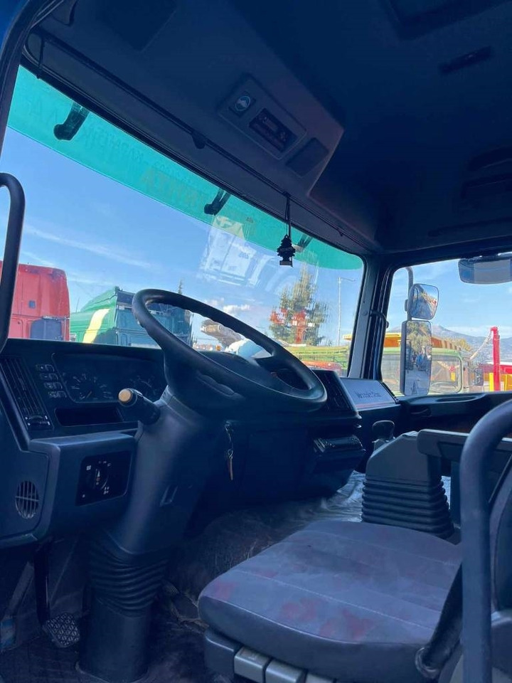 Mercedes-Benz 1843  - Tegljač: slika Mercedes-Benz 1843  - Tegljač Mercedes-Benz 1843  - Tegljač: slika Mercedes-Benz 1843  - Tegljač