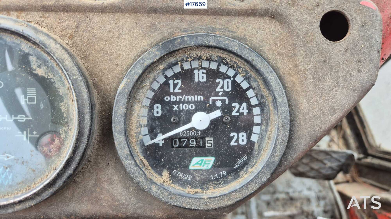 Traktor 1983 Ursus C 360: slika Traktor 1983 Ursus C 360 Traktor 1983 Ursus C 360: slika Traktor 1983 Ursus C 360