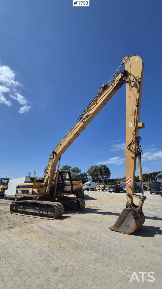 Crawler excavator JCB JS 220 LONG 16m (1997) - Bager gusjeničar: slika Crawler excavator JCB JS 220 LONG 16m (1997) - Bager gusjeničar Crawler excavator JCB JS 220 LONG 16m (1997) - Bager gusjeničar: slika Crawler excavator JCB JS 220 LONG 16m (1997) - Bager gusjeničar