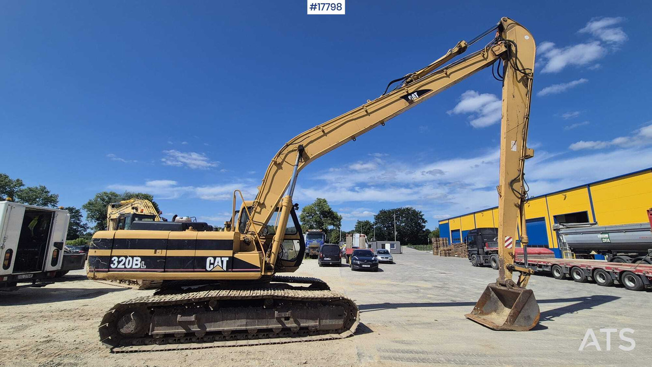 Crawler excavator JCB JS 220 LONG 16m (1997) - Bager gusjeničar: slika Crawler excavator JCB JS 220 LONG 16m (1997) - Bager gusjeničar Crawler excavator JCB JS 220 LONG 16m (1997) - Bager gusjeničar: slika Crawler excavator JCB JS 220 LONG 16m (1997) - Bager gusjeničar