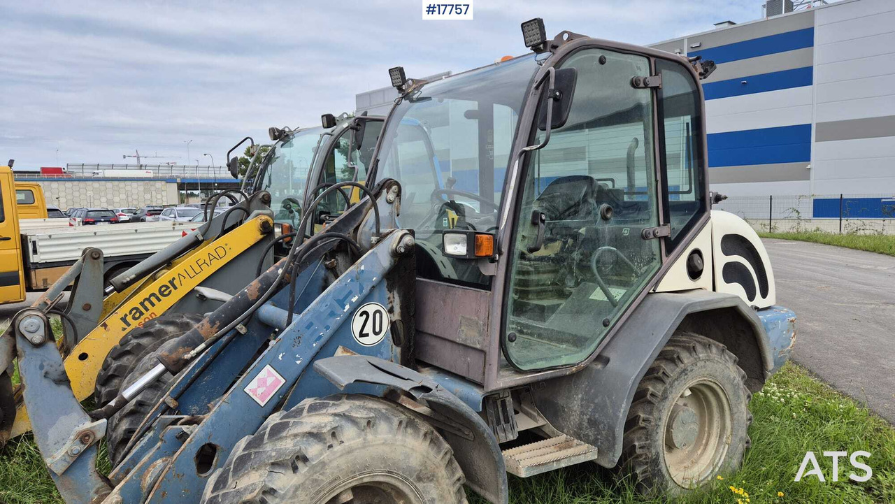 TEREX TL80AS wheel loader (2009) - Utovarivač na kotačima: slika TEREX TL80AS wheel loader (2009) - Utovarivač na kotačima TEREX TL80AS wheel loader (2009) - Utovarivač na kotačima: slika TEREX TL80AS wheel loader (2009) - Utovarivač na kotačima