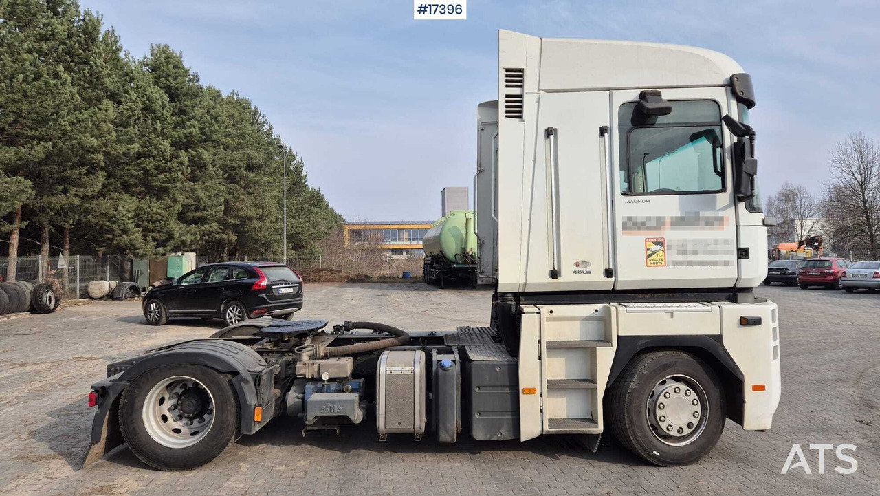 RENAULT MAGNUM 480 (2012) + kompresor CVS SILOKING 1100 - Tegljač: slika RENAULT MAGNUM 480 (2012) + kompresor CVS SILOKING 1100 - Tegljač RENAULT MAGNUM 480 (2012) + kompresor CVS SILOKING 1100 - Tegljač: slika RENAULT MAGNUM 480 (2012) + kompresor CVS SILOKING 1100 - Tegljač