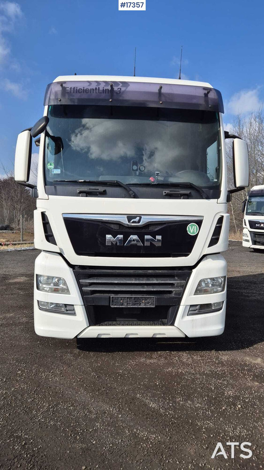 Truck tractor MAN TGX 18.460 EfficientLine 2 (2017) - Tegljač: slika Truck tractor MAN TGX 18.460 EfficientLine 2 (2017) - Tegljač Truck tractor MAN TGX 18.460 EfficientLine 2 (2017) - Tegljač: slika Truck tractor MAN TGX 18.460 EfficientLine 2 (2017) - Tegljač