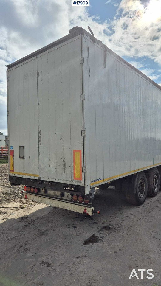Walking floor trailer SCHMITZ-GOTHA SKI 24 (2009) - Poluprikolica s pokretnim podom: slika  Walking floor trailer SCHMITZ-GOTHA SKI 24 (2009) - Poluprikolica s pokretnim podom Walking floor trailer SCHMITZ-GOTHA SKI 24 (2009) - Poluprikolica s pokretnim podom: slika  Walking floor trailer SCHMITZ-GOTHA SKI 24 (2009) - Poluprikolica s pokretnim podom