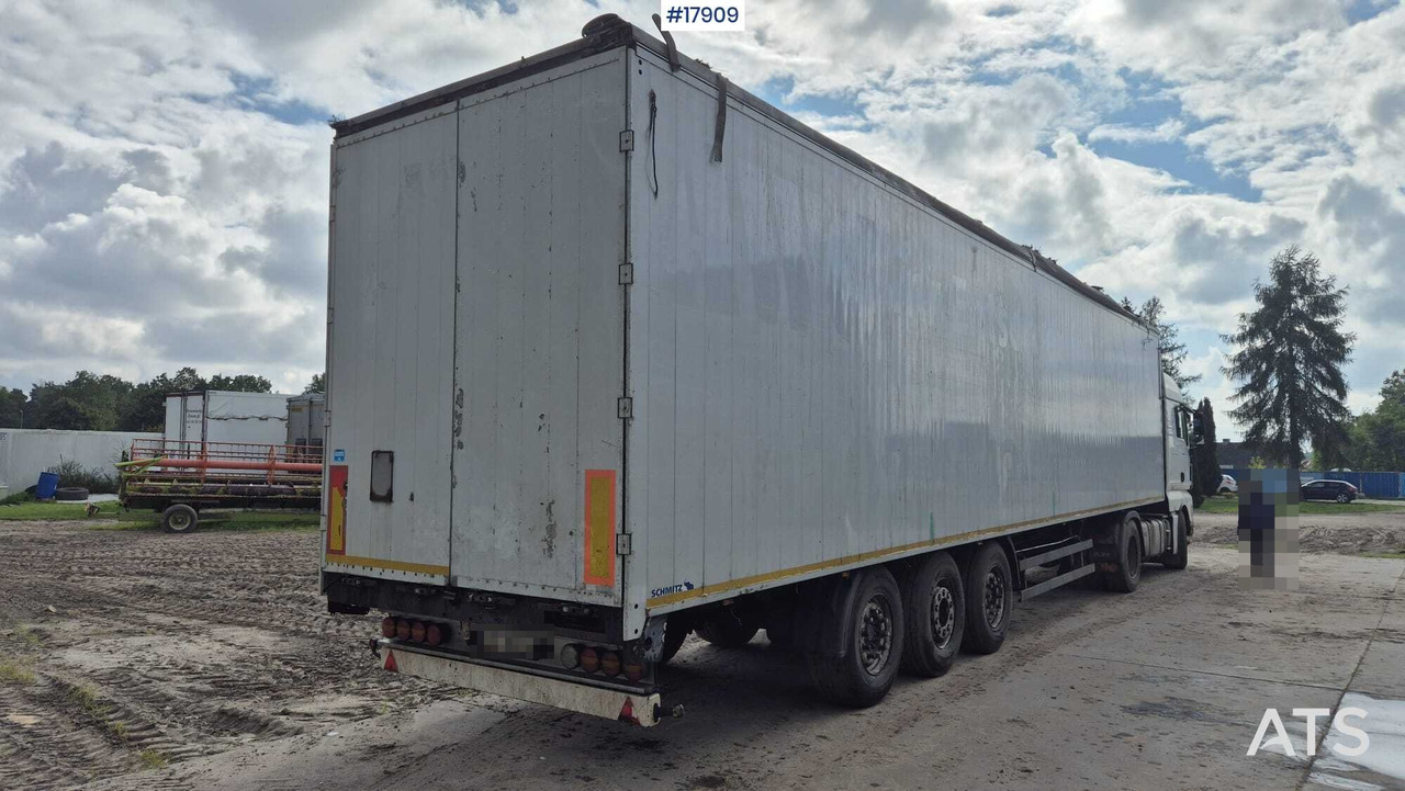 Walking floor trailer SCHMITZ-GOTHA SKI 24 (2009) - Poluprikolica s pokretnim podom: slika  Walking floor trailer SCHMITZ-GOTHA SKI 24 (2009) - Poluprikolica s pokretnim podom Walking floor trailer SCHMITZ-GOTHA SKI 24 (2009) - Poluprikolica s pokretnim podom: slika  Walking floor trailer SCHMITZ-GOTHA SKI 24 (2009) - Poluprikolica s pokretnim podom