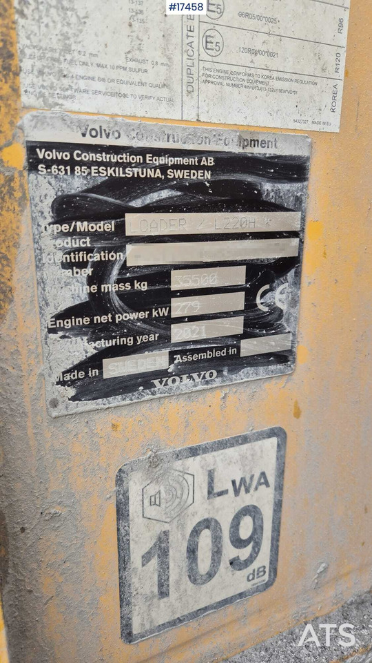 Utovarivač na kotačima Wheel loader VOLVO L220H OptiShift  (2021): slika Utovarivač na kotačima Wheel loader VOLVO L220H OptiShift  (2021)
