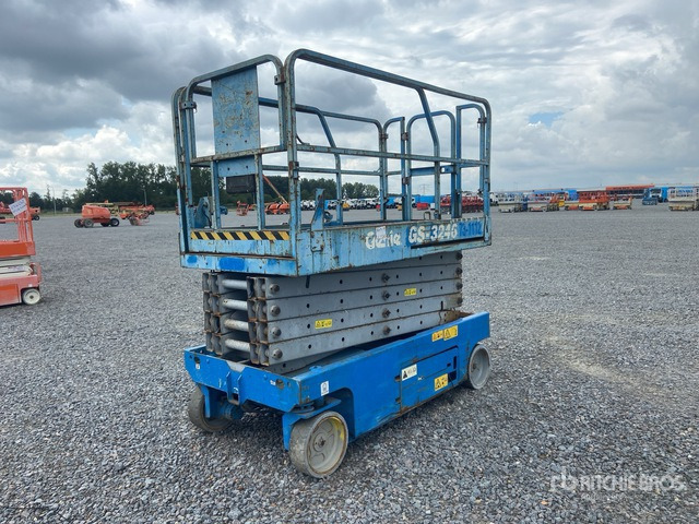 2006 Genie GS2646 Electric Scissor Lift - Škarasta podizna platforma: slika 2006 Genie GS2646 Electric Scissor Lift - Škarasta podizna platforma 2006 Genie GS2646 Electric Scissor Lift - Škarasta podizna platforma: slika 2006 Genie GS2646 Electric Scissor Lift - Škarasta podizna platforma