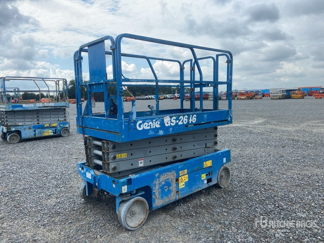 2007 Genie GS2646 Electric Scissor Lift - Škarasta podizna platforma: slika 2007 Genie GS2646 Electric Scissor Lift - Škarasta podizna platforma 2007 Genie GS2646 Electric Scissor Lift - Škarasta podizna platforma: slika 2007 Genie GS2646 Electric Scissor Lift - Škarasta podizna platforma