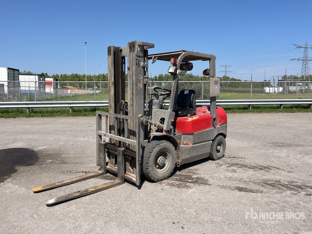 2007 Kargo TH 25 Forklift - Viličar: slika 2007 Kargo TH 25 Forklift - Viličar 2007 Kargo TH 25 Forklift - Viličar: slika 2007 Kargo TH 25 Forklift - Viličar