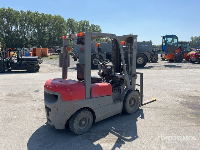 2007 Kargo TH 25 Forklift - Viličar: slika 2007 Kargo TH 25 Forklift - Viličar 2007 Kargo TH 25 Forklift - Viličar: slika 2007 Kargo TH 25 Forklift - Viličar