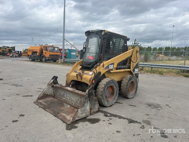 2012 Cat 246B Skid Steer Loader - Mini utovarivač: slika 2012 Cat 246B Skid Steer Loader - Mini utovarivač 2012 Cat 246B Skid Steer Loader - Mini utovarivač: slika 2012 Cat 246B Skid Steer Loader - Mini utovarivač