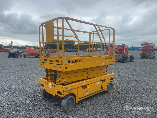 2012 Haulotte Compact 10 Electric Scissor Lift - Škarasta podizna platforma: slika 2012 Haulotte Compact 10 Electric Scissor Lift - Škarasta podizna platforma 2012 Haulotte Compact 10 Electric Scissor Lift - Škarasta podizna platforma: slika 2012 Haulotte Compact 10 Electric Scissor Lift - Škarasta podizna platforma