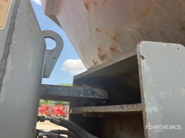 2012 Thwaites MACH664 6 t 4x4 Swivel Dumper - Istovarivač: slika 2012 Thwaites MACH664 6 t 4x4 Swivel Dumper - Istovarivač 2012 Thwaites MACH664 6 t 4x4 Swivel Dumper - Istovarivač: slika 2012 Thwaites MACH664 6 t 4x4 Swivel Dumper - Istovarivač