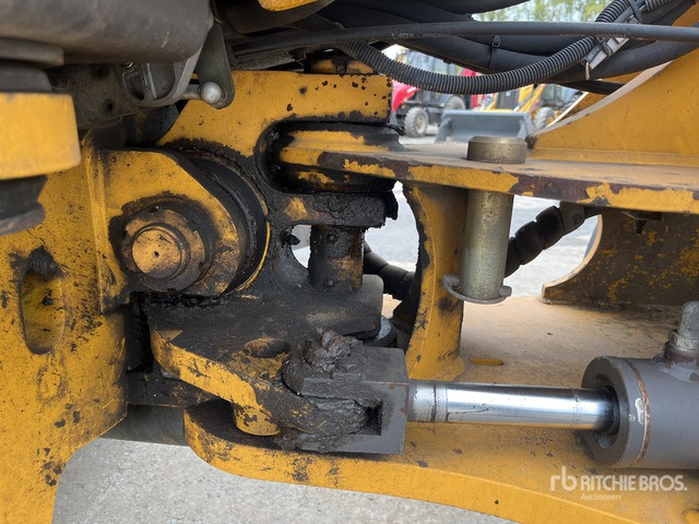 2013 Volvo L25F-Z Telescopic Boom Lift - Utovarivač na kotačima: slika 2013 Volvo L25F-Z Telescopic Boom Lift - Utovarivač na kotačima 2013 Volvo L25F-Z Telescopic Boom Lift - Utovarivač na kotačima: slika 2013 Volvo L25F-Z Telescopic Boom Lift - Utovarivač na kotačima