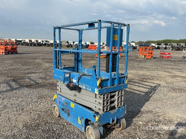 2014 Genie GS1932 Electric Scissor Lift - Škarasta podizna platforma: slika 2014 Genie GS1932 Electric Scissor Lift - Škarasta podizna platforma 2014 Genie GS1932 Electric Scissor Lift - Škarasta podizna platforma: slika 2014 Genie GS1932 Electric Scissor Lift - Škarasta podizna platforma