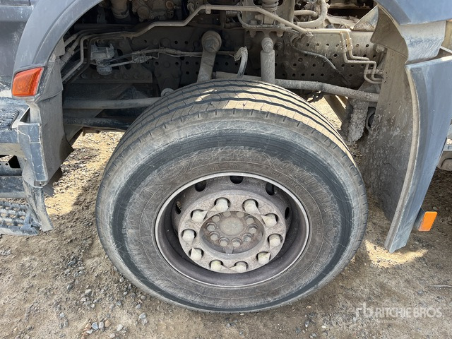 2014 Mercedes-Benz Arocs 3236 8x4 Mixer Truck - Malčer: slika 2014 Mercedes-Benz Arocs 3236 8x4 Mixer Truck - Malčer 2014 Mercedes-Benz Arocs 3236 8x4 Mixer Truck - Malčer: slika 2014 Mercedes-Benz Arocs 3236 8x4 Mixer Truck - Malčer