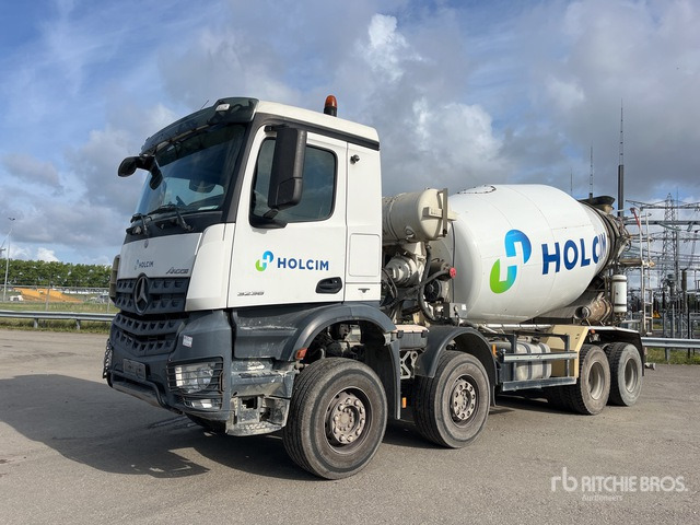 2014 Mercedes-Benz Arocs 3236 8x4 Mixer Truck - Malčer: slika 2014 Mercedes-Benz Arocs 3236 8x4 Mixer Truck - Malčer 2014 Mercedes-Benz Arocs 3236 8x4 Mixer Truck - Malčer: slika 2014 Mercedes-Benz Arocs 3236 8x4 Mixer Truck - Malčer