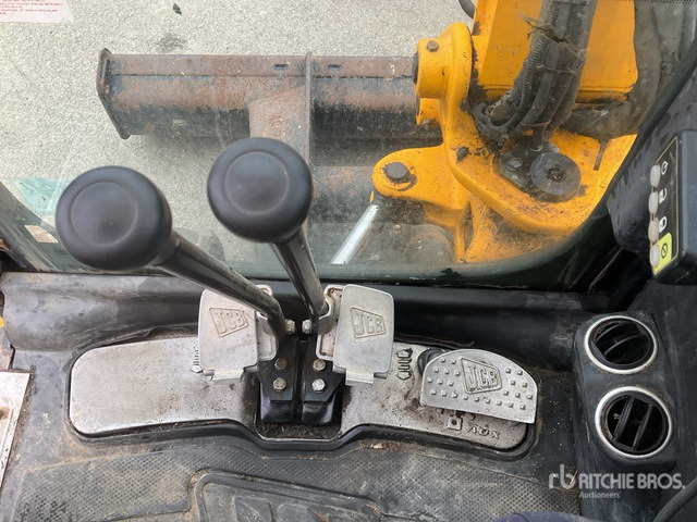 2015 JCB 8055RTS Mini Excavator: <6.6t - Mini bager: slika 2015 JCB 8055RTS Mini Excavator: <6.6t - Mini bager 2015 JCB 8055RTS Mini Excavator: <6.6t - Mini bager: slika 2015 JCB 8055RTS Mini Excavator: <6.6t - Mini bager