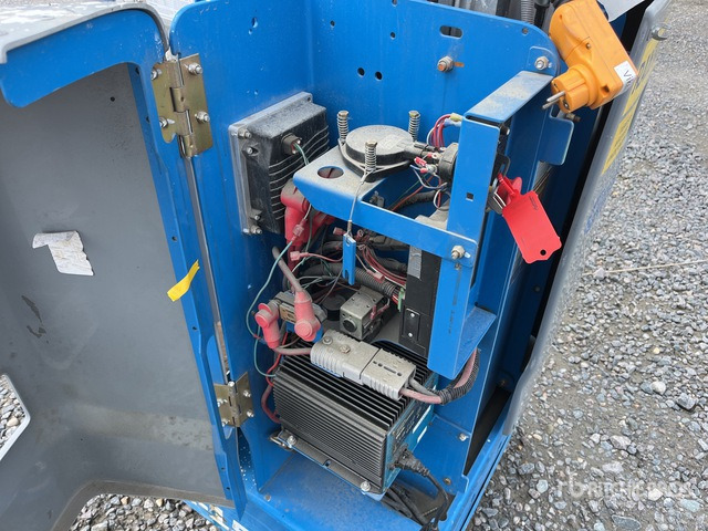 2016 Genie GR-15 (Inoperable) Vertical Mast Lift - Platforma za podizanje stupa u okomitom položaju: slika 2016 Genie GR-15 (Inoperable) Vertical Mast Lift - Platforma za podizanje stupa u okomitom položaju 2016 Genie GR-15 (Inoperable) Vertical Mast Lift - Platforma za podizanje stupa u okomitom položaju: slika 2016 Genie GR-15 (Inoperable) Vertical Mast Lift - Platforma za podizanje stupa u okomitom položaju
