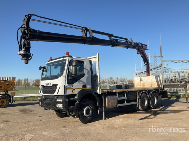 2017 Iveco AD260T 2017 Palfinger on 6x4 Flatbed Truck with Crane - Kamion s otvorenim sandukom, Kamion s kranom: slika 2017 Iveco AD260T 2017 Palfinger on 6x4 Flatbed Truck with Crane - Kamion s otvorenim sandukom, Kamion s kranom 2017 Iveco AD260T 2017 Palfinger on 6x4 Flatbed Truck with Crane - Kamion s otvorenim sandukom, Kamion s kranom: slika 2017 Iveco AD260T 2017 Palfinger on 6x4 Flatbed Truck with Crane - Kamion s otvorenim sandukom, Kamion s kranom