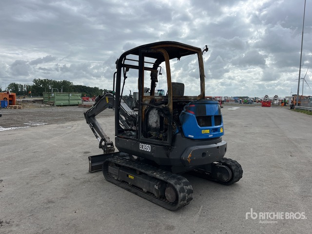 2021 Volvo ECR35D (Inoperable) Mini Excavator: <6.6t - Mini bager: slika 2021 Volvo ECR35D (Inoperable) Mini Excavator: <6.6t - Mini bager 2021 Volvo ECR35D (Inoperable) Mini Excavator: <6.6t - Mini bager: slika 2021 Volvo ECR35D (Inoperable) Mini Excavator: <6.6t - Mini bager