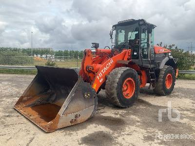 HITACHI ZW 180 - Utovarivač na kotačima: slika HITACHI ZW 180 - Utovarivač na kotačima HITACHI ZW 180 - Utovarivač na kotačima: slika HITACHI ZW 180 - Utovarivač na kotačima