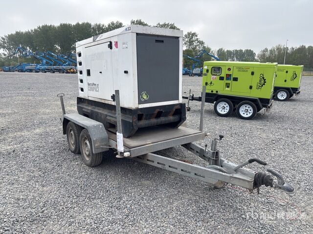 Somo R33C3UND Generator Set - Generatorski set: slika Somo R33C3UND Generator Set - Generatorski set Somo R33C3UND Generator Set - Generatorski set: slika Somo R33C3UND Generator Set - Generatorski set