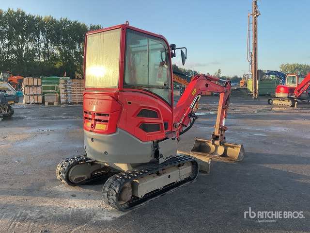 Volvo ECR25D Mini Excavator: <6.6t - Mini bager: slika Volvo ECR25D Mini Excavator: <6.6t - Mini bager Volvo ECR25D Mini Excavator: <6.6t - Mini bager: slika Volvo ECR25D Mini Excavator: <6.6t - Mini bager