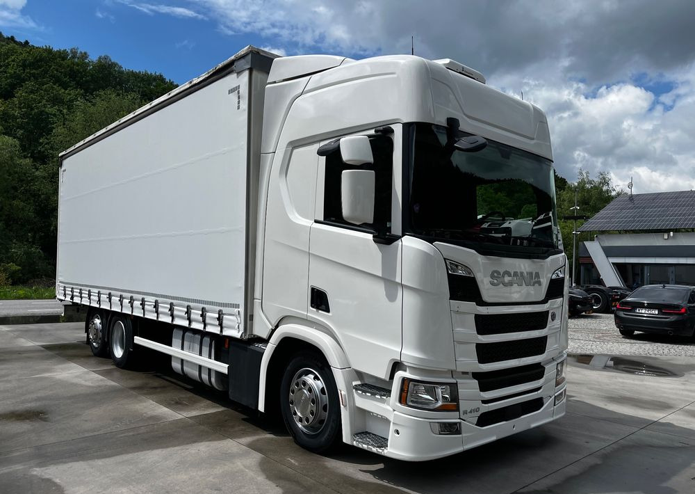 Scania R410 // 2018 Rok 6x2 // Retarder // Automat // Led // Navi // 77 // - Kamion s ceradom: slika Scania R410 // 2018 Rok 6x2 // Retarder // Automat // Led // Navi // 77 // - Kamion s ceradom Scania R410 // 2018 Rok 6x2 // Retarder // Automat // Led // Navi // 77 // - Kamion s ceradom: slika Scania R410 // 2018 Rok 6x2 // Retarder // Automat // Led // Navi // 77 // - Kamion s ceradom