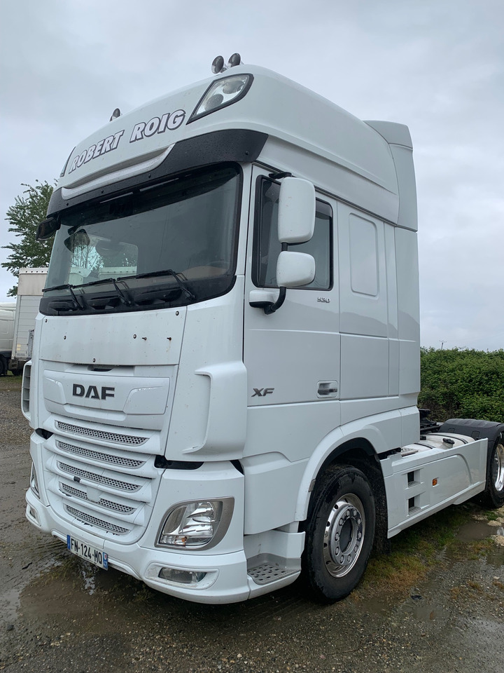 Daf Superspacecab XF 530FT - Tegljač: slika Daf Superspacecab XF 530FT - Tegljač Daf Superspacecab XF 530FT - Tegljač: slika Daf Superspacecab XF 530FT - Tegljač