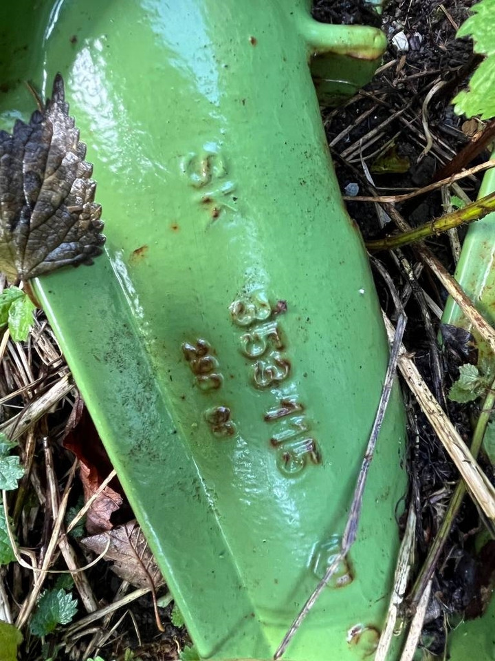 Annet Serigstad FS134 forage harvester - Silažni kombajn pull type: slika Annet Serigstad FS134 forage harvester - Silažni kombajn pull type Annet Serigstad FS134 forage harvester - Silažni kombajn pull type: slika Annet Serigstad FS134 forage harvester - Silažni kombajn pull type