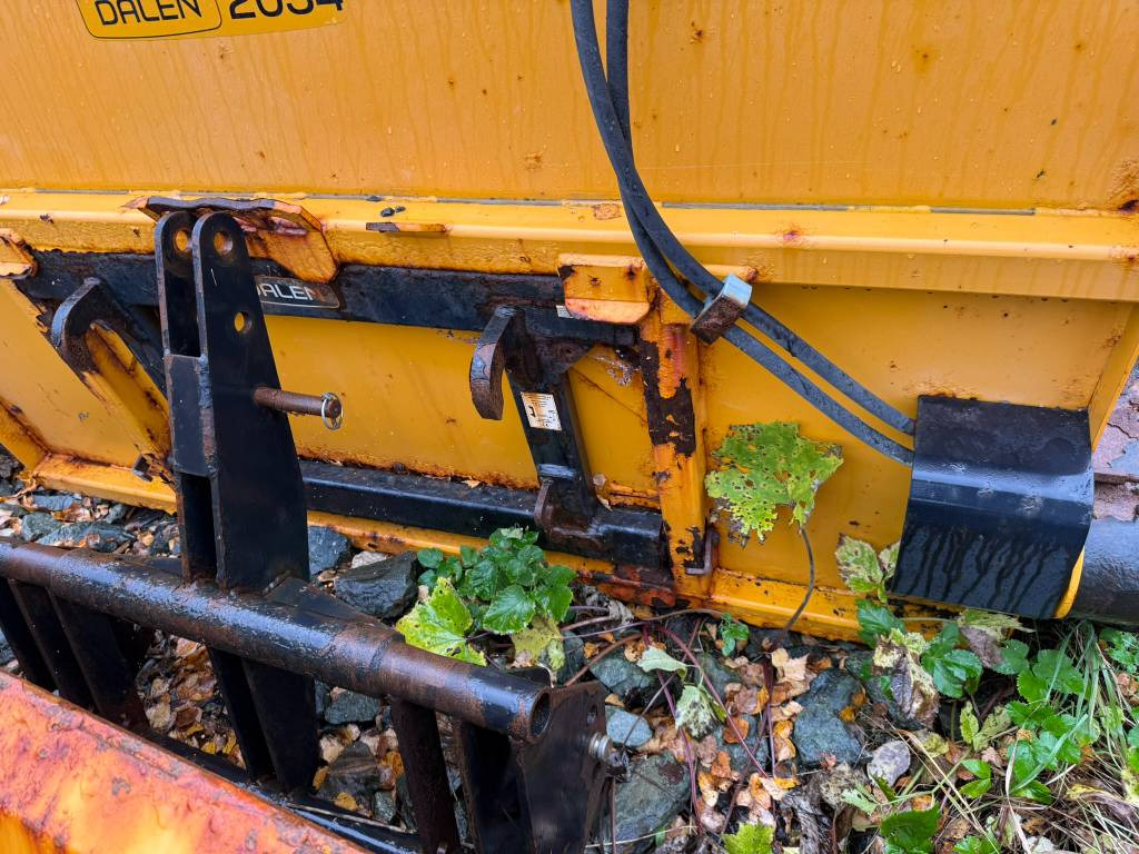 Posipač pijeska/ Soli Dalen 2034 Spreder: slika Posipač pijeska/ Soli Dalen 2034 Spreder