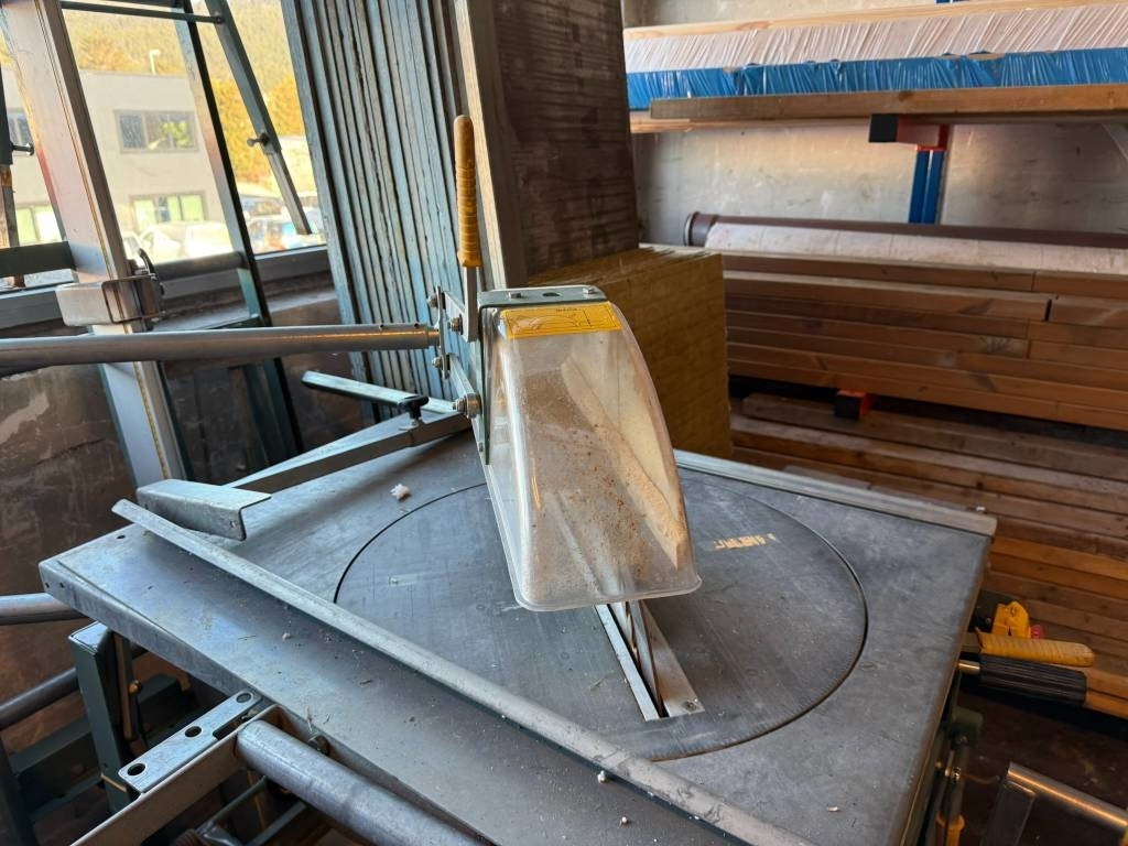 Stroj za obradu drveta Ernex 1603 230/400 V gjerdesag med rullebord: slika Stroj za obradu drveta Ernex 1603 230/400 V gjerdesag med rullebord Stroj za obradu drveta Ernex 1603 230/400 V gjerdesag med rullebord: slika Stroj za obradu drveta Ernex 1603 230/400 V gjerdesag med rullebord