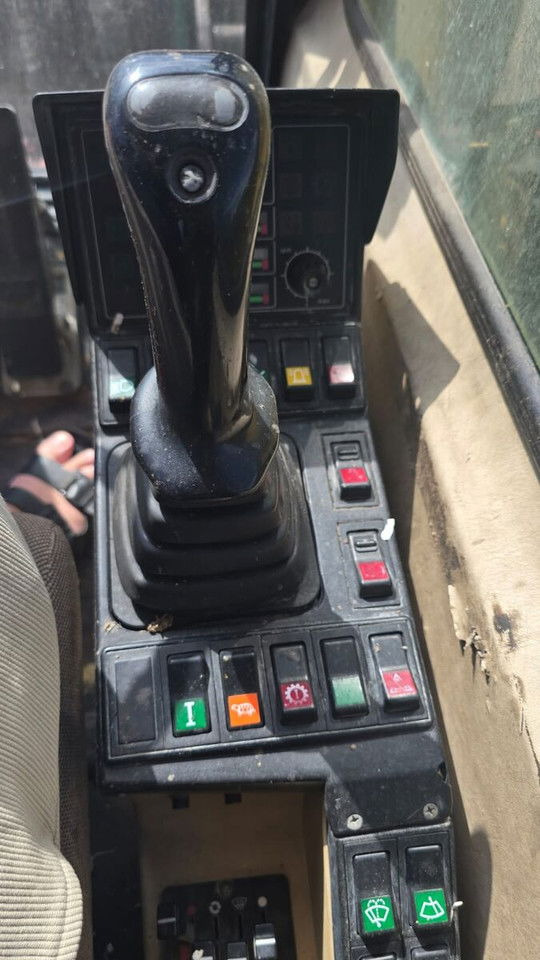 Caterpillar M312 Koparka PrzeŁAdunkowa Czerpak Świeżo Sprowadz ona - Bager na kotačima: slika Caterpillar M312 Koparka PrzeŁAdunkowa Czerpak Świeżo Sprowadz ona - Bager na kotačima Caterpillar M312 Koparka PrzeŁAdunkowa Czerpak Świeżo Sprowadz ona - Bager na kotačima: slika Caterpillar M312 Koparka PrzeŁAdunkowa Czerpak Świeżo Sprowadz ona - Bager na kotačima