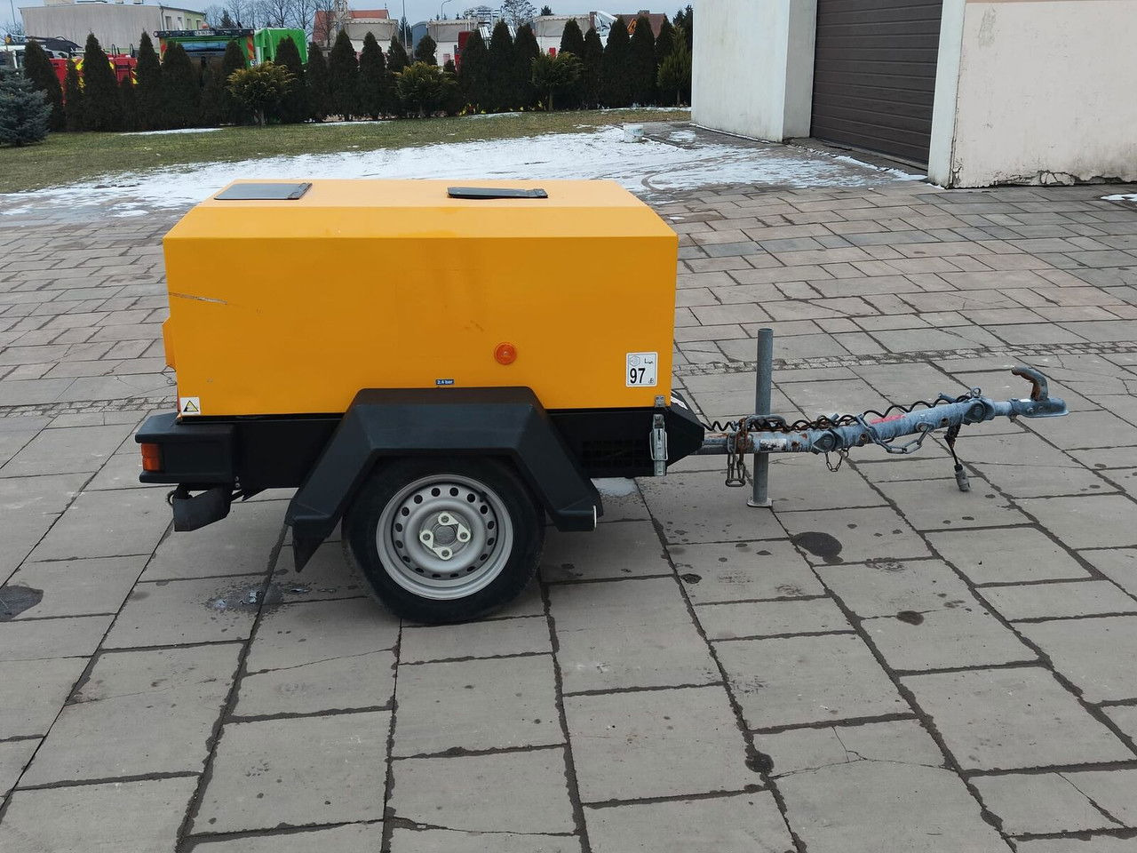 Doosan 7/20 Kompresor sprężarka 2018 Rok 7 BAR Tylko 436 Motogodzin - Zračni kompresor: slika Doosan 7/20 Kompresor sprężarka 2018 Rok 7 BAR Tylko 436 Motogodzin - Zračni kompresor Doosan 7/20 Kompresor sprężarka 2018 Rok 7 BAR Tylko 436 Motogodzin - Zračni kompresor: slika Doosan 7/20 Kompresor sprężarka 2018 Rok 7 BAR Tylko 436 Motogodzin - Zračni kompresor