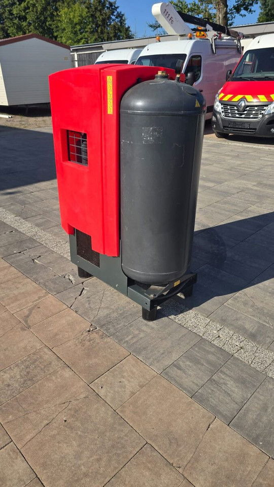 Kaeser SXC 8 Sprężarka śrubowa 5,5 kW 10 bar - Drugi strojevi: slika Kaeser SXC 8 Sprężarka śrubowa 5,5 kW 10 bar - Drugi strojevi Kaeser SXC 8 Sprężarka śrubowa 5,5 kW 10 bar - Drugi strojevi: slika Kaeser SXC 8 Sprężarka śrubowa 5,5 kW 10 bar - Drugi strojevi