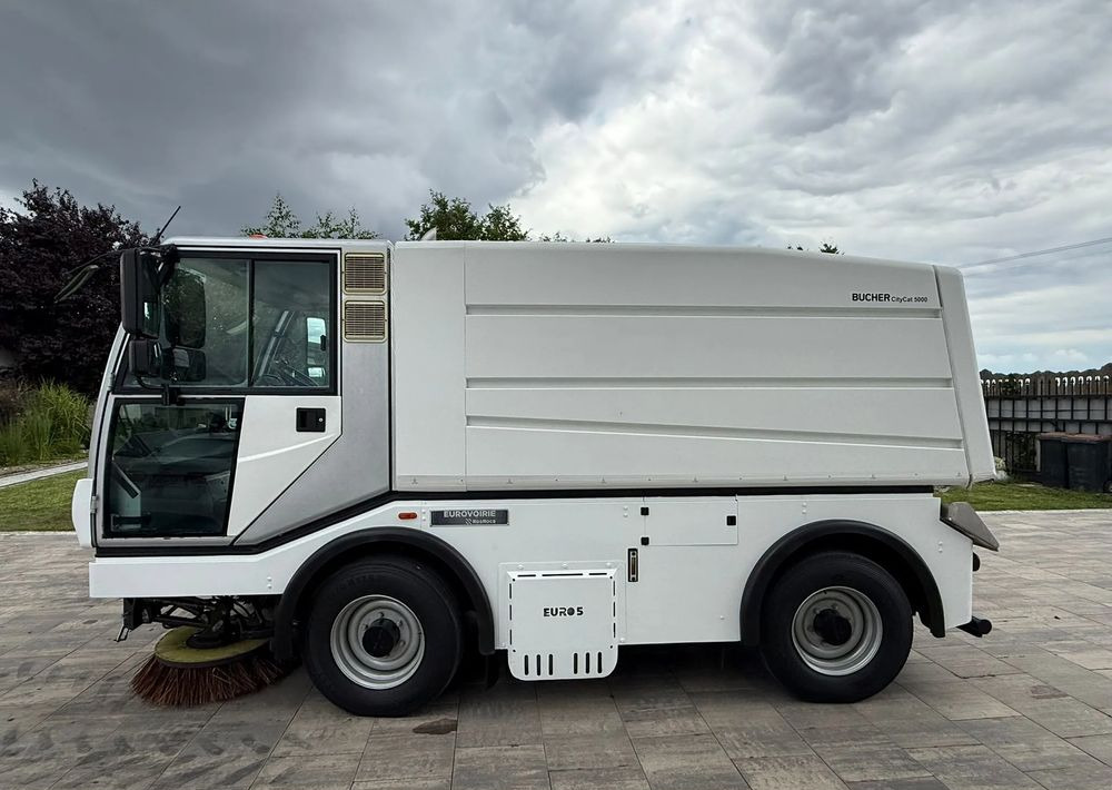 Inny Bucher Citycat 5000 - Kamion za odvoz smeća: slika Inny Bucher Citycat 5000 - Kamion za odvoz smeća Inny Bucher Citycat 5000 - Kamion za odvoz smeća: slika Inny Bucher Citycat 5000 - Kamion za odvoz smeća