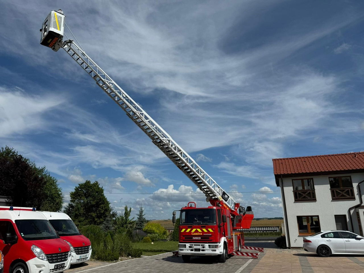 Iveco Eurocargo 130E24 Podnośnik koszowy zwyżka - Podizna platforma montirana na kamion, Vatrogasno vozilo: slika Iveco Eurocargo 130E24 Podnośnik koszowy zwyżka - Podizna platforma montirana na kamion, Vatrogasno vozilo Iveco Eurocargo 130E24 Podnośnik koszowy zwyżka - Podizna platforma montirana na kamion, Vatrogasno vozilo: slika Iveco Eurocargo 130E24 Podnośnik koszowy zwyżka - Podizna platforma montirana na kamion, Vatrogasno vozilo