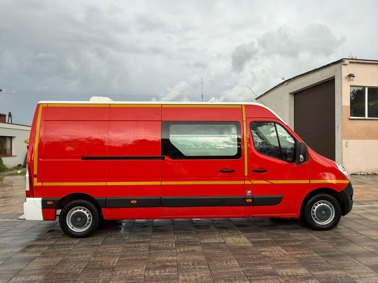 Renault Master - Vozilo hitne pomoći: slika Renault Master - Vozilo hitne pomoći Renault Master - Vozilo hitne pomoći: slika Renault Master - Vozilo hitne pomoći