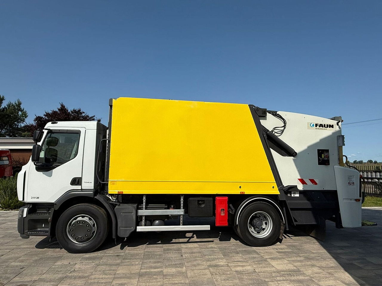 Renault Premium 280 DXI Śmieciarka Faun VR5.Untr Tylko 263TYS Przebiegu - Kamion za odvoz smeća: slika Renault Premium 280 DXI Śmieciarka Faun VR5.Untr Tylko 263TYS Przebiegu - Kamion za odvoz smeća Renault Premium 280 DXI Śmieciarka Faun VR5.Untr Tylko 263TYS Przebiegu - Kamion za odvoz smeća: slika Renault Premium 280 DXI Śmieciarka Faun VR5.Untr Tylko 263TYS Przebiegu - Kamion za odvoz smeća
