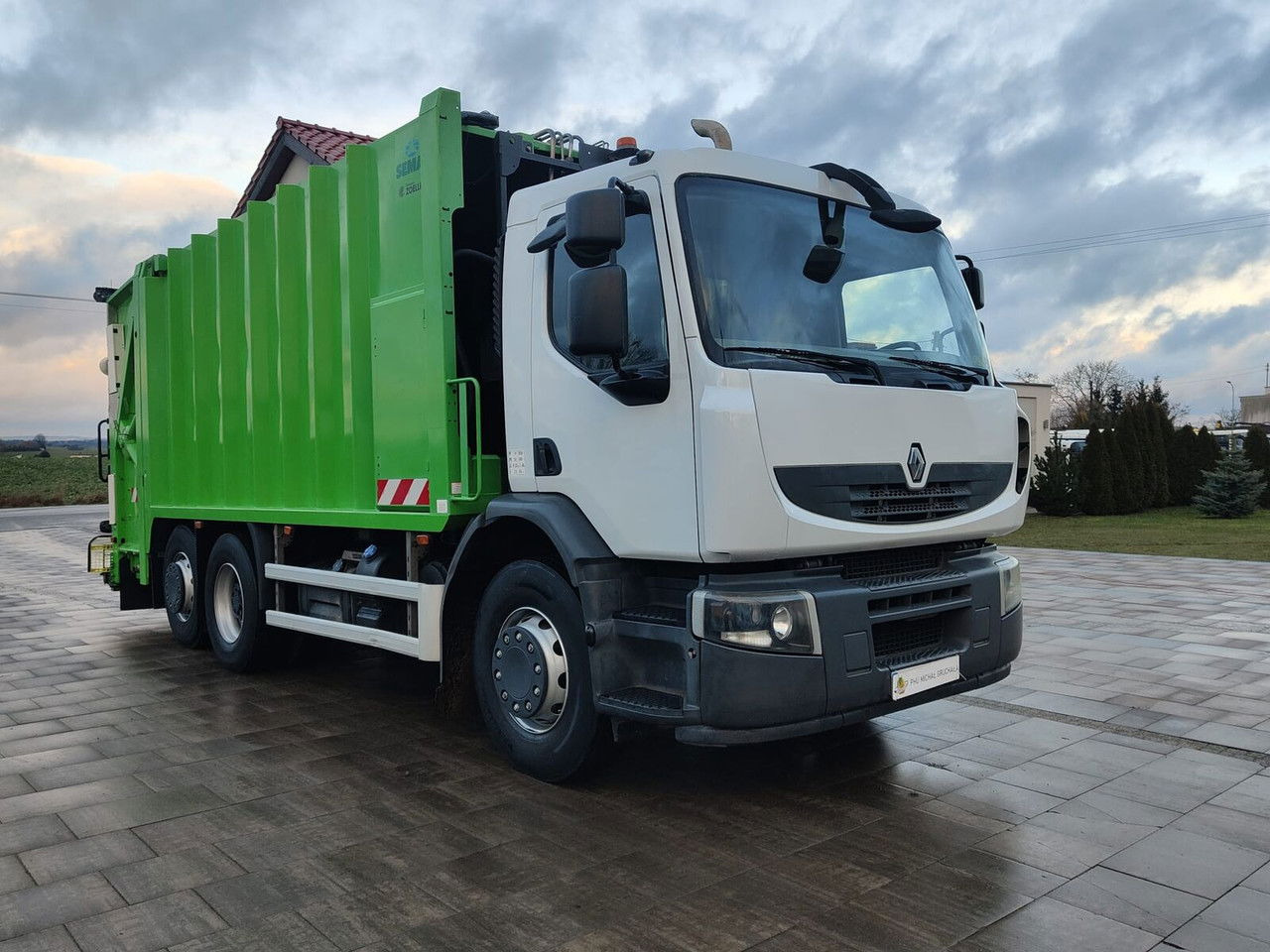 Renault Premium 340 DXi Śmieciarka Zoeller Semat 2012 rok Automat Film - Kamion za odvoz smeća: slika Renault Premium 340 DXi Śmieciarka Zoeller Semat 2012 rok Automat Film - Kamion za odvoz smeća Renault Premium 340 DXi Śmieciarka Zoeller Semat 2012 rok Automat Film - Kamion za odvoz smeća: slika Renault Premium 340 DXi Śmieciarka Zoeller Semat 2012 rok Automat Film - Kamion za odvoz smeća