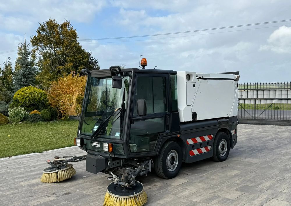 Schmidt Compact 200 - Kamion za odvoz smeća: slika Schmidt Compact 200 - Kamion za odvoz smeća Schmidt Compact 200 - Kamion za odvoz smeća: slika Schmidt Compact 200 - Kamion za odvoz smeća