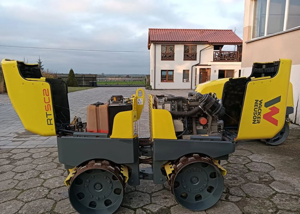 Wacker Neuson RTSC2 - Mini valjak: slika Wacker Neuson RTSC2 - Mini valjak Wacker Neuson RTSC2 - Mini valjak: slika Wacker Neuson RTSC2 - Mini valjak
